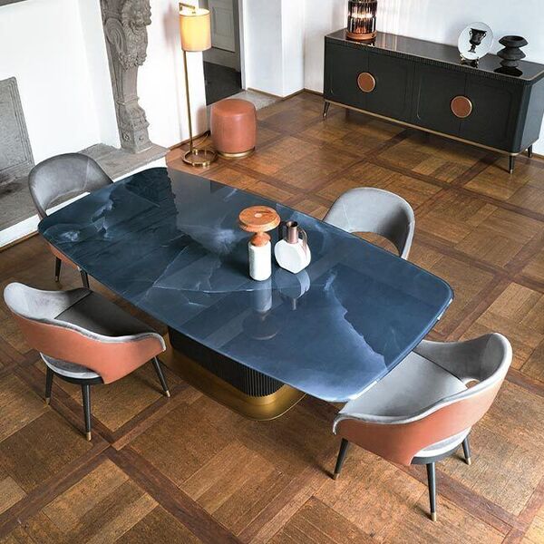 Современные столы в стиле ART DECO: между роскошью и современностью